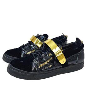 Giuseppe Zanotti Mens Metal Strap Low Top Velvet Shoes, Black, Gold, Sz 40 /US 7